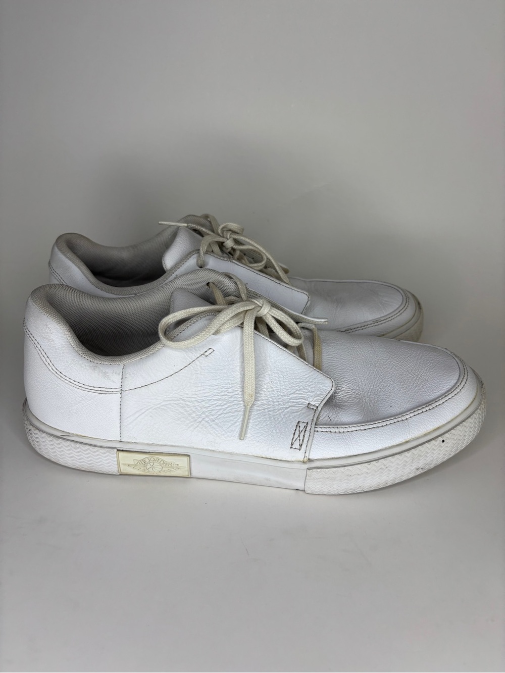 Nike Air Jordan V5 Grown Low Top White Leather Shoes 428902-100 Men Size 9.5